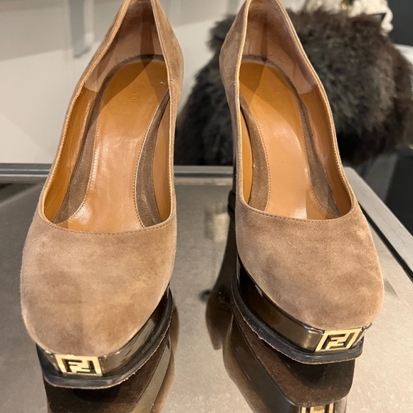 Fendi Shoes - Picture 6 of 10